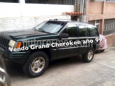 Foto venta carro Usado Jeep Cherokee Sport 3.7L Aut 4x4 (1999) color Verde precio u$s2.200