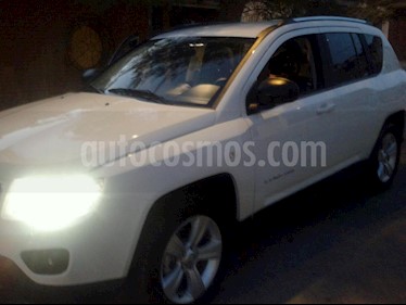 Foto venta Auto Usado Jeep Compass 2.4L Longitude 4x4 Aut (2012) color Blanco precio u$s16,000
