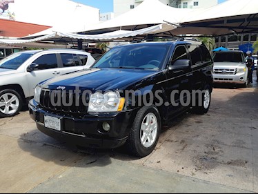 Foto venta Auto Seminuevo Jeep Grand Cherokee Laredo 3.6L 4x2 (2006) color Negro precio $95,000