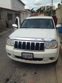 foto Jeep Grand Cherokee Limited 4.7L Aut 4x2 usado (2010) color Blanco Nieve precio u$s9.500