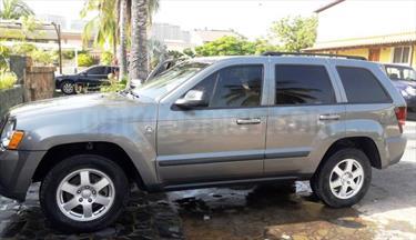 Foto venta carro usado Jeep Grand Cherokee Limited 4.7L Aut 4x4 (2010) color Gris precio u$s9.500
