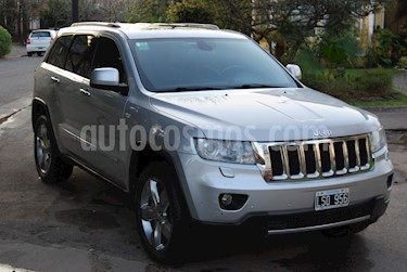Foto venta Auto Usado Jeep Grand Cherokee Overland 5.7 V8 Aut (2012) color Gris Plata precio $1.100.000