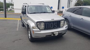 foto Jeep Liberty Sport 4x2 usado (2010) color Plata precio $130,000