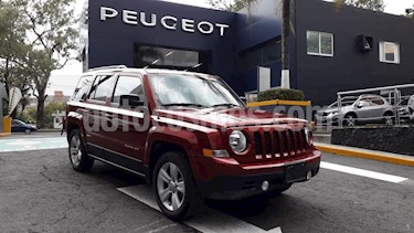 Foto venta Auto Seminuevo Jeep Patriot 4x2 Latitude Aut (2016) color Rojo precio $272,900