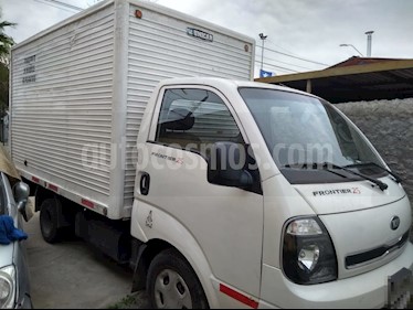 foto Kia Frontier 2.5L Chasis Deluxe usado (2013) color Blanco precio $9.800.000