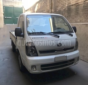 foto Kia Frontier 2.5L Pickup usado (2017) color Blanco precio $14.900.000