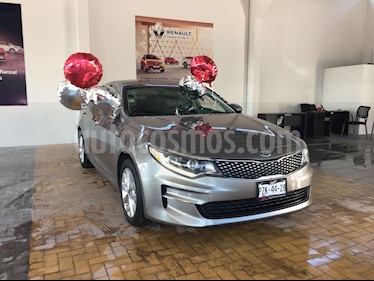 Foto venta Auto Seminuevo Kia Optima 2.4L GDI EX Pack (2018) color Cafe precio $390,000