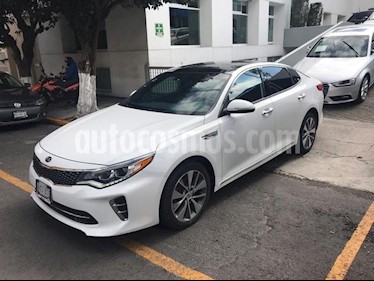 Foto venta Auto Seminuevo Kia Optima SXL (2017) color Blanco precio $369,900