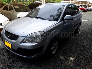 foto KIA Rio Sedán 1.6L Xcite usado (2008) color Plata precio $19.000.000