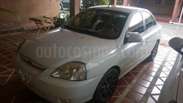 Foto venta carro usado Kia Rio Stylus 1.5L (2011) color Blanco precio u$s2.200