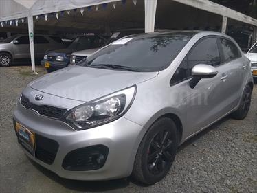 foto KIA Rio 1.4L Spice usado (2014) color Plata precio $36.000.000