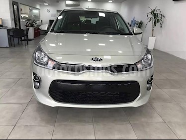 Foto venta Auto nuevo KIA Rio EX 1.6 5P color Plata precio $467.900