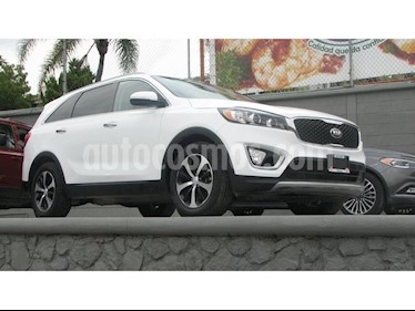 Foto venta Auto Seminuevo Kia Sorento EX PACK (2017) color Blanco precio $415,000