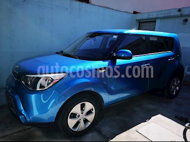 Kia Soul LX usado (2016) color Azul precio $170,000