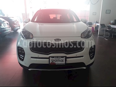 Foto venta Auto Seminuevo Kia Sportage SX 2.4L (2017) color Blanco Perla precio $394,000