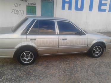 Foto Mazda 323 SEDAN usado (2002) color Perla precio u$s1.200