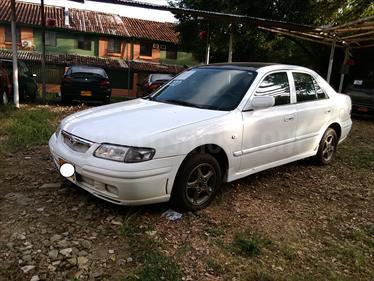 foto Mazda 626 Sinc. usado (2000) color Blanco precio $10.500.000
