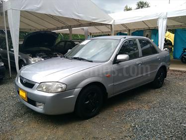 foto Mazda Allegro 13 Sinc usado (2001) color Gris precio $12.000.000