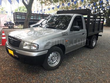 foto Mazda B2200 4X2 Cabina Sencilla usado (2004) color Plata precio $31.500.000