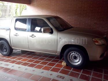 Foto Mazda BT-50 2.2L usado (2012) color Arena precio u$s5.750