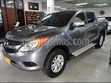 Mazda BT-50 2.6L High 4x4 usado (2015) color Gris precio BoF1.450.000.000
