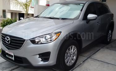 Foto venta Auto Seminuevo Mazda CX-5 2.0L i (2016) color Gris Meteoro precio $290,000
