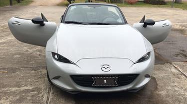 Foto venta Auto usado Mazda MX-5 i Sport (2016) color Blanco / Gris Urbano precio $275,000