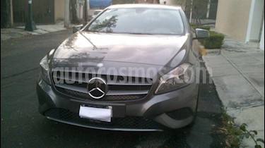 Foto venta Auto Usado Mercedes Benz Clase A 180 CGI (2013) color Gris Montana precio $223,000