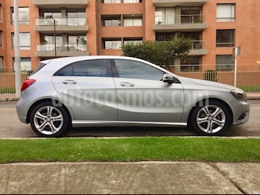 foto Mercedes Benz Clase A 200 Aut usado (2014) color Plata Polar precio $65.000.000