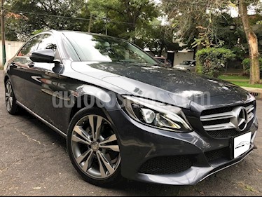 Foto venta Auto Seminuevo Mercedes Benz Clase C 200 CGI Sport Aut (2016) color Gris precio $398,000