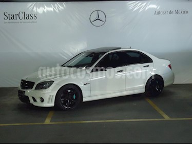 Foto venta Auto Seminuevo Mercedes Benz Clase C 63 AMG (2010) color Blanco precio $419,000