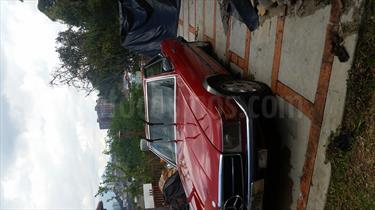 Foto Mercedes Benz Clase SL SL500 Coupe usado (1985) color Rojo precio u$s13.400