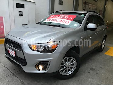 Foto venta Auto Seminuevo Mitsubishi ASX 2.0L ES (2015) color Plata Oscura precio $220,000