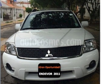 Foto venta Auto Usado Mitsubishi Endeavor XLS (2011) color Blanco precio $160,000