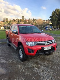 foto Mitsubishi L-200 2.4L Katana CRT 4X4 usado (2015) color Rojo precio $10.250.000