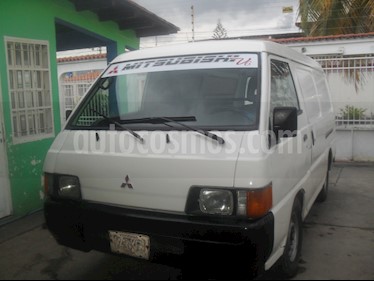 Foto venta carro Usado Mitsubishi L300 Panel (1991) color Blanco precio u$s1.650