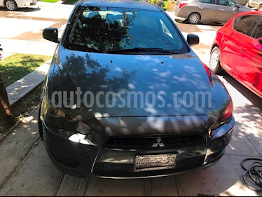 Foto venta Auto Seminuevo Mitsubishi Lancer DE ABS & AC (2011) color Gris Grafito precio $107,000