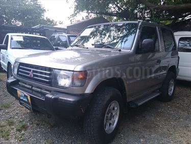 Mitsubishi Montero 2.4 usado (2005) color Plata precio $35.000.000