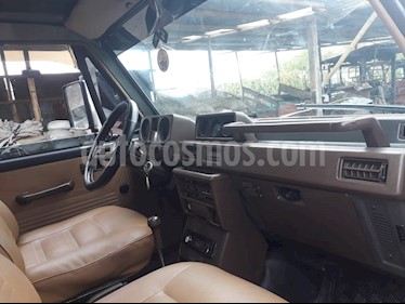 Foto venta Carro Usado Mitsubishi Montero 2.6 (1986) color Verde precio $18.900.000