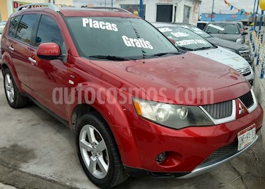 foto Mitsubishi Outlander 3.0L XLS Premium usado (2008) color Rojo precio $120,000