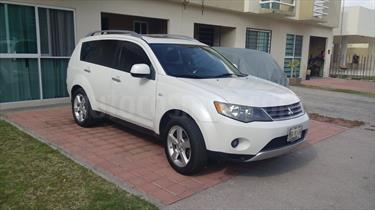 Foto venta Auto Seminuevo Mitsubishi Outlander 3.0L XLS (2007) color Blanco precio $115,000