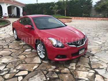 Foto venta Auto Seminuevo Nissan Altima Coupe SR 3.5L (2011) color Rojo precio $190,000
