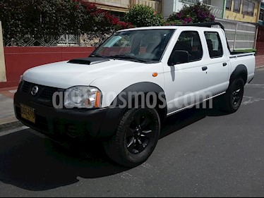 foto Nissan Frontier NP300 2.5L S Turbo Diésel DC usado (2013) color Blanco precio $48.900.000