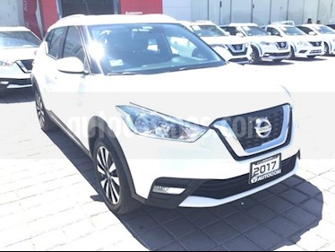 Foto venta Auto Seminuevo Nissan Kicks Advance Aut (2017) color Blanco precio $258,000
