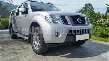 foto Nissan Navara 2.5L TDi 4x4 Doble Cabina Dual Airbag usado (2014) color Gris precio u$s7,500