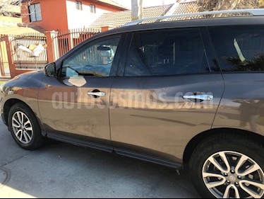 Nissan Pathfinder 3.5L Sense 4x2 usado (2016) color Cafe Java precio $14.500.000