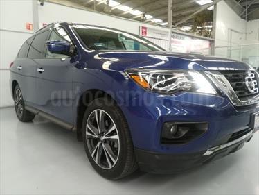 Foto venta Auto Seminuevo Nissan Pathfinder Exclusive (2017) color Azul precio $620,000