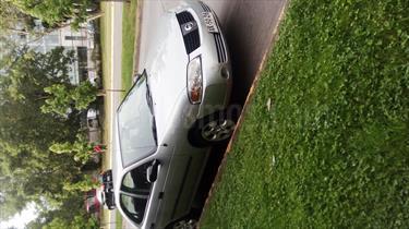 Foto venta Auto usado Nissan Sentra Coupe (2004) color Aluminio precio $2.300.000
