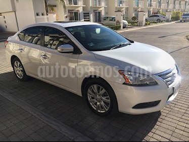 Foto venta Auto Seminuevo Nissan Sentra Exclusive NAVI Aut (2015) color Blanco Perla precio $168,000