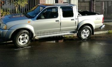 Foto venta Auto Usado Nissan Terrano AX 2.4L CD Ac (2003) color Plata precio $5.950.000
